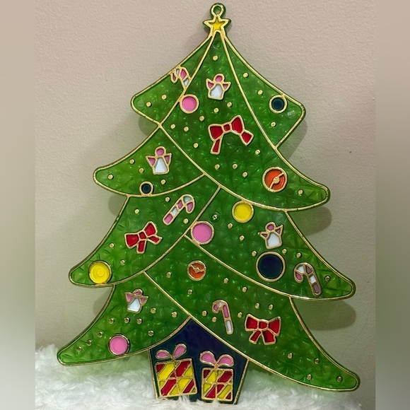 Festive Green Christmas Tree window decor - Picture 2 of 2